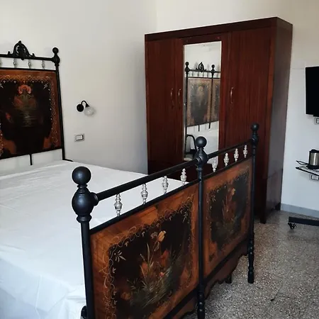 Pensión Mostallino Assemini